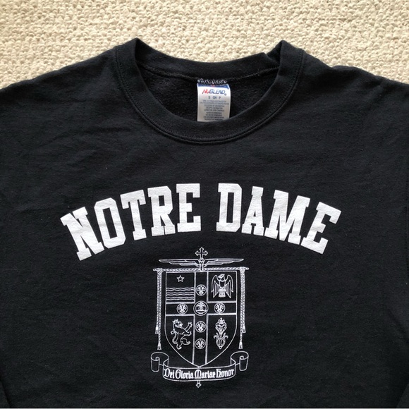Retro University Of Notre Dame Crewneck - Picture 2 of 6